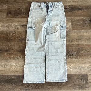 Women's Light Gray Relaxed Jeans